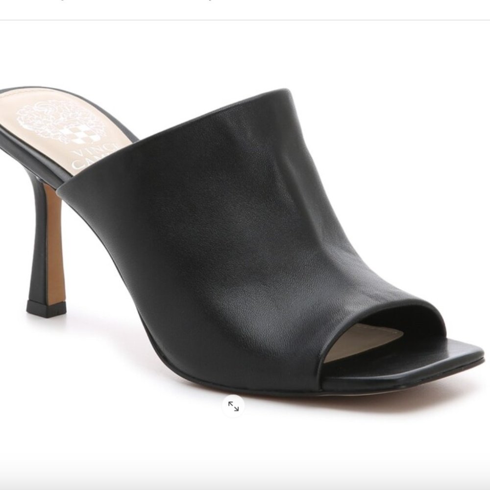LAST CHANCE Vince Camuto Evinsel Sandal Leather Black 10